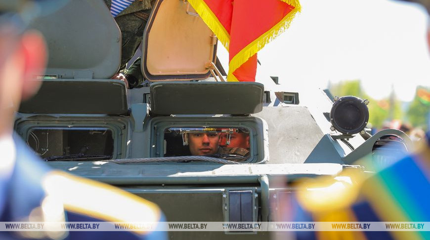 Военные на параде Победы в Бресте продемонстрируют современную и ретротехнику