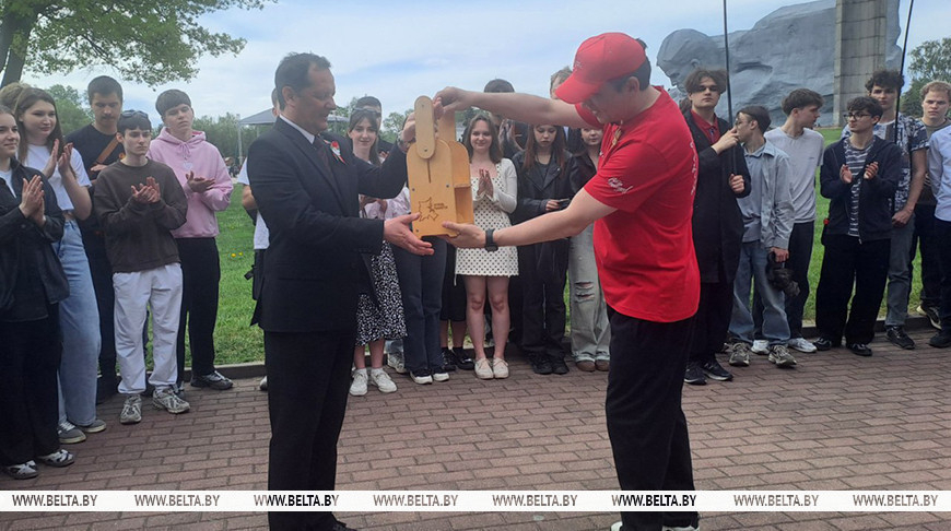Eternal Flame from Tomb of Unknown Soldier in Moscow brought to Brest Fortress
